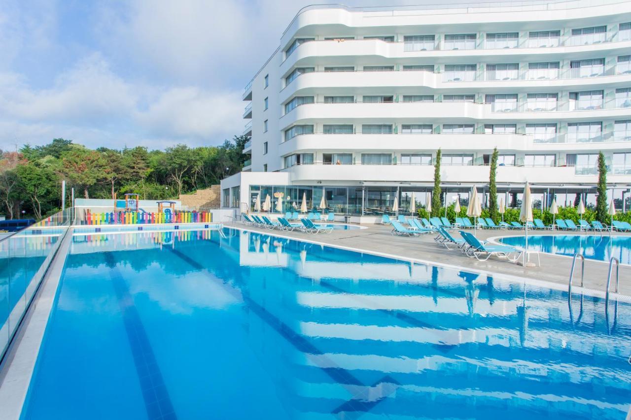 Astoria Hotel All Inclusive & Private Beach Golden Sands Exteriör bild